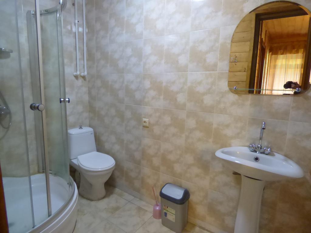 Hotel Hatsvali 메스티아 객실 사진